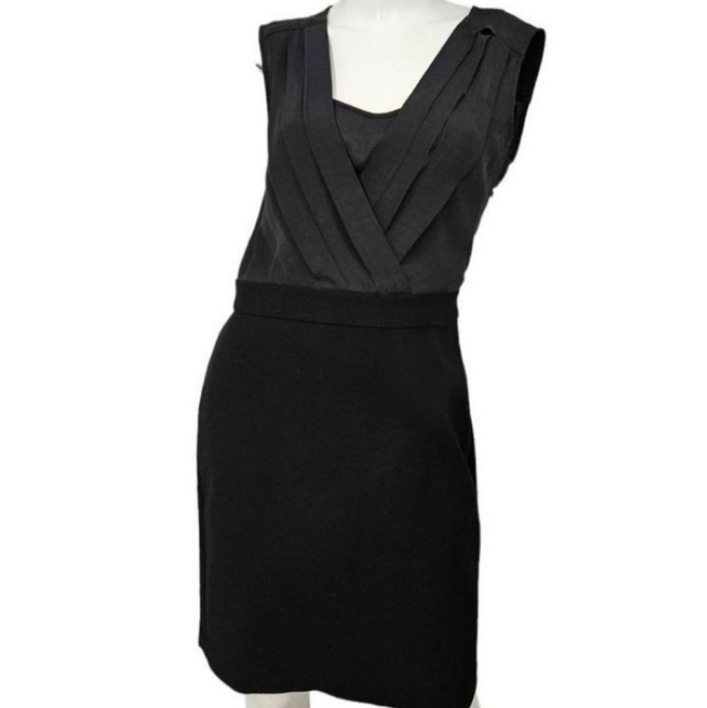 LOFT Black V Neck Shift Dress size 6 - Picture 1 of 10